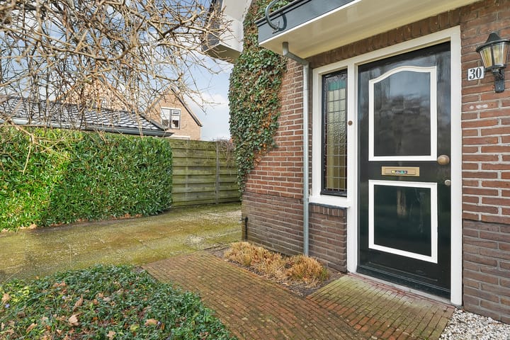 Foto 2 van Veronicaweg 30