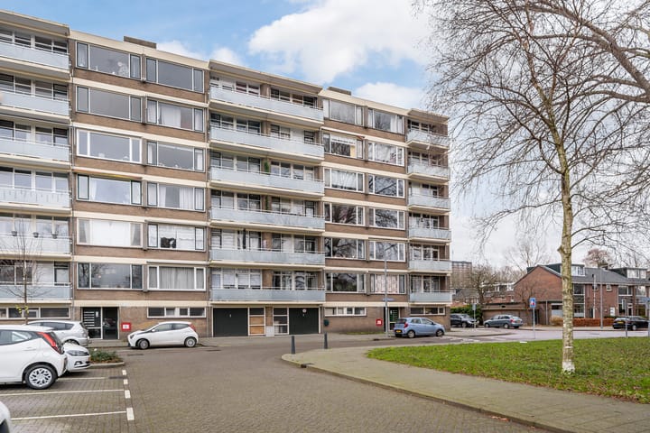 Foto 30 van Van der Helmstraat 456