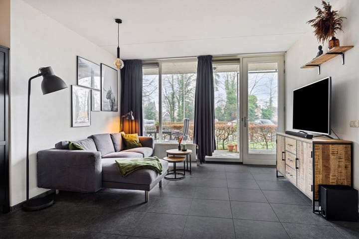 Foto 2 van Ernst Casimirlaan 103