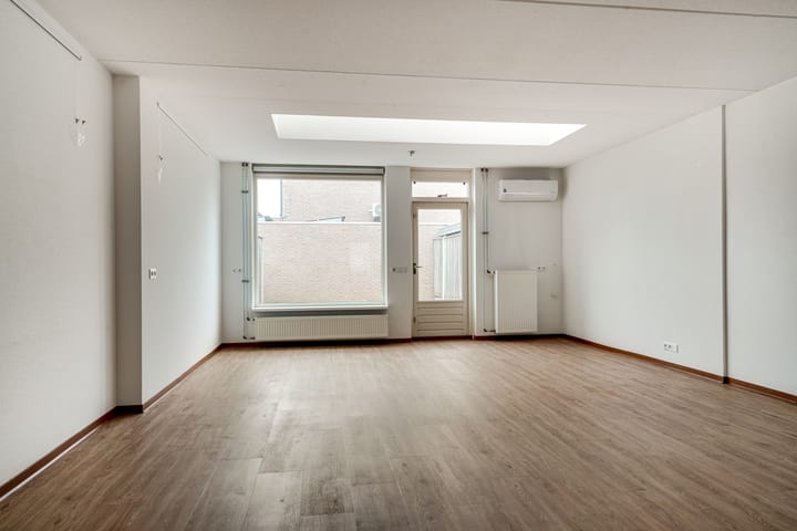 Foto 9 van Alessandria 12