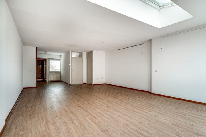 Foto 12 van Alessandria 12