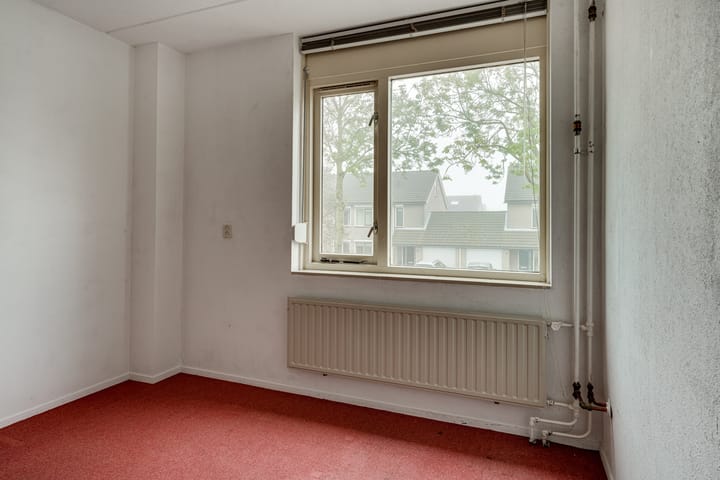 Foto 25 van Alessandria 12