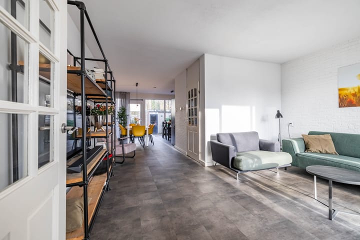 Foto 9 van Baken 155