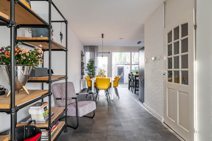 Foto 13 van Baken 155