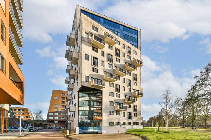 Foto 1 van Berkenplein 231