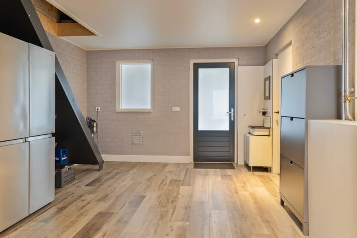 Photo 23 of Vlinkert 71