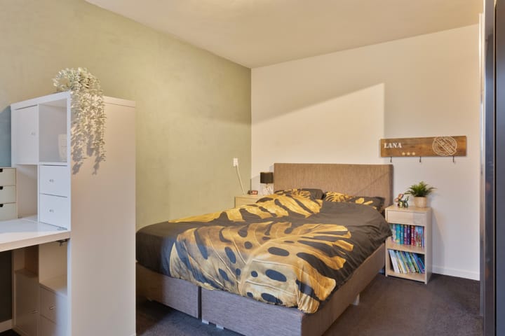 Photo 32 of Vlinkert 71