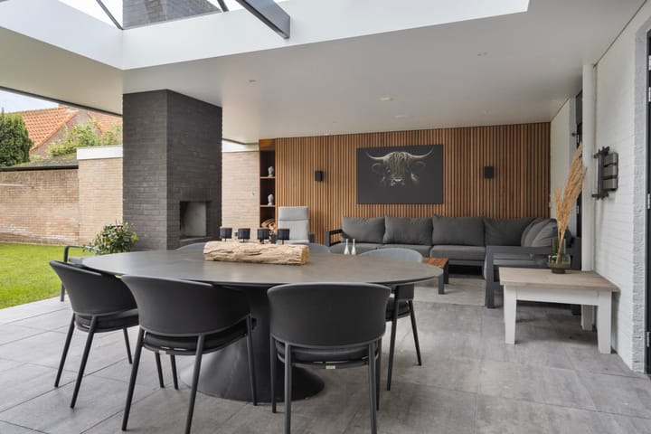 Photo 38 of Vlinkert 71