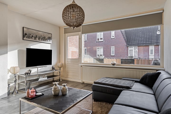 Photo 2 of Meijer van Leeuwenstraat 26