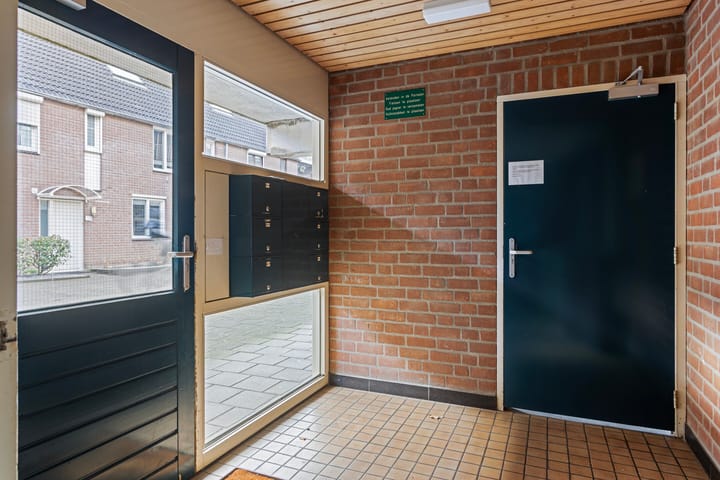 Photo 6 of Meijer van Leeuwenstraat 26