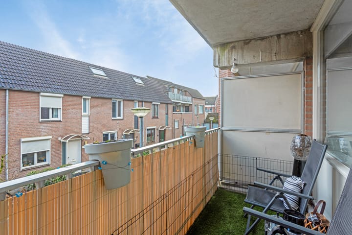 Photo 11 of Meijer van Leeuwenstraat 26