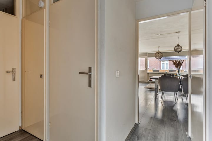 Photo 19 of Meijer van Leeuwenstraat 26