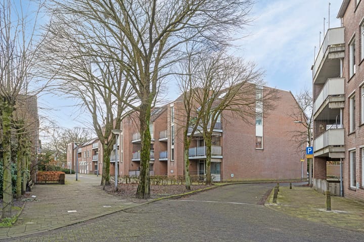Photo 26 of Meijer van Leeuwenstraat 26