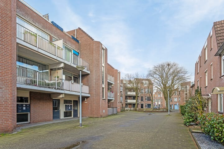 Photo 27 of Meijer van Leeuwenstraat 26