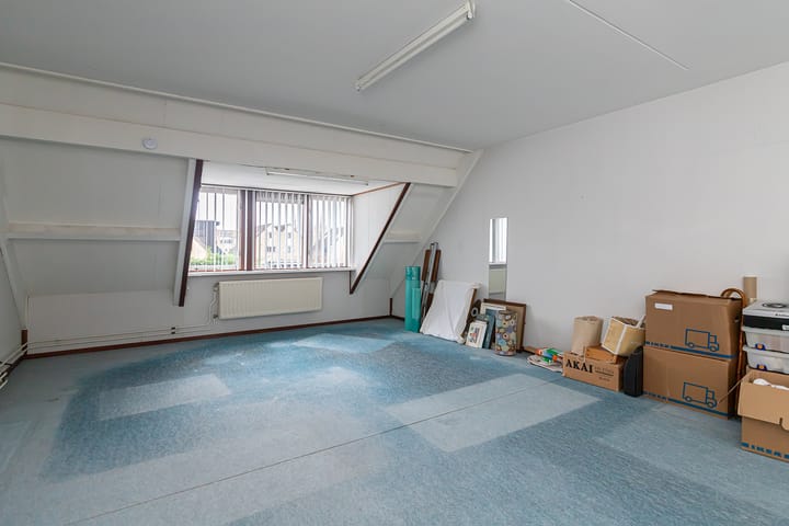 Foto 14 van Esdoornlaan 2