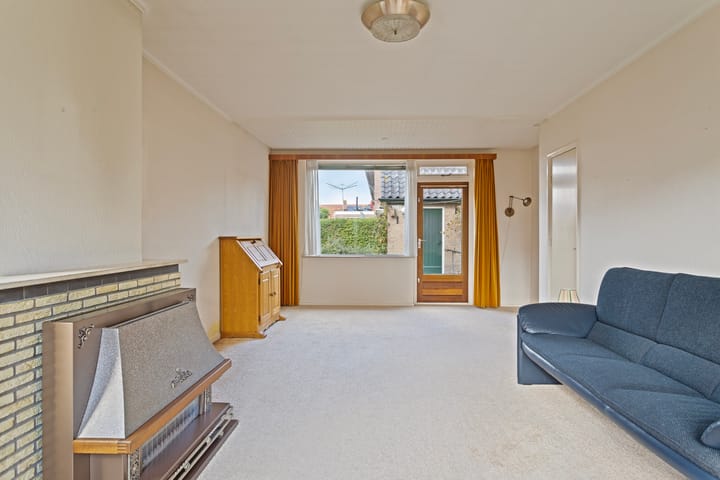 Foto 10 van Troelstralaan 14