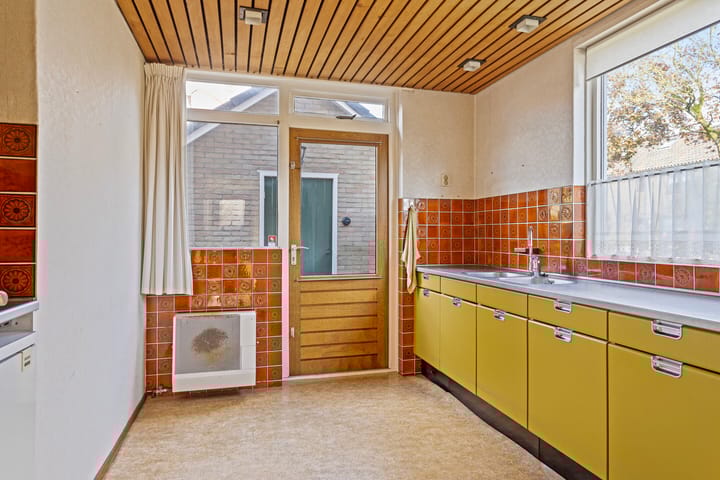 Foto 12 van Troelstralaan 14