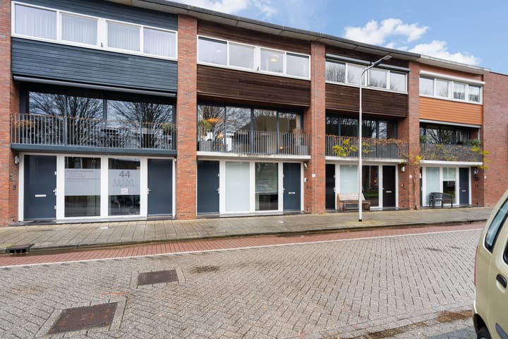 Foto 8 van Sint Petersburglaan 42