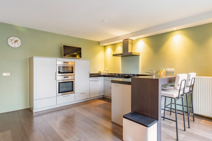 Foto 23 van Sint Petersburglaan 42