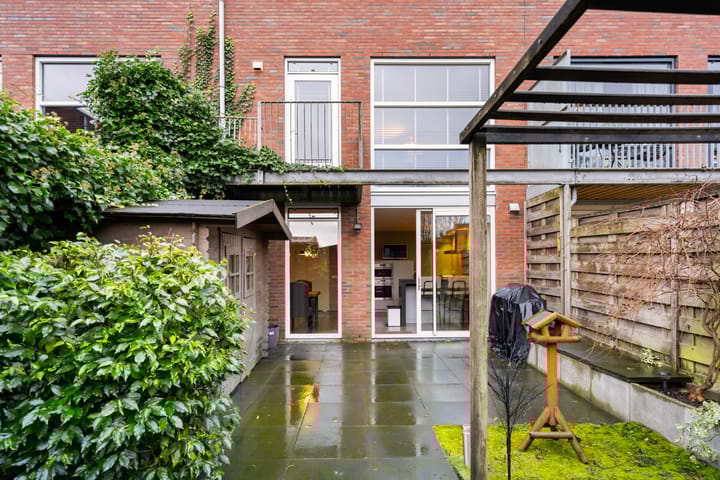 Foto 45 van Sint Petersburglaan 42