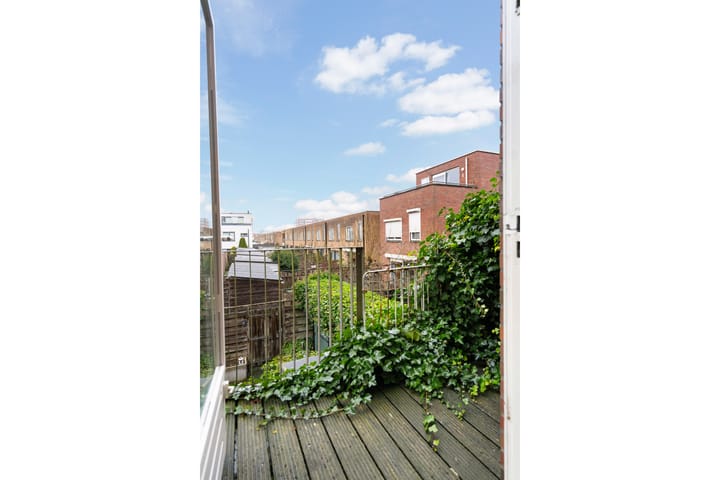 Foto 47 van Sint Petersburglaan 42