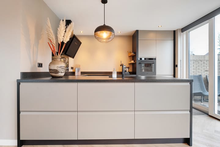 Foto 18 van Otto Eerelmanstraat 19