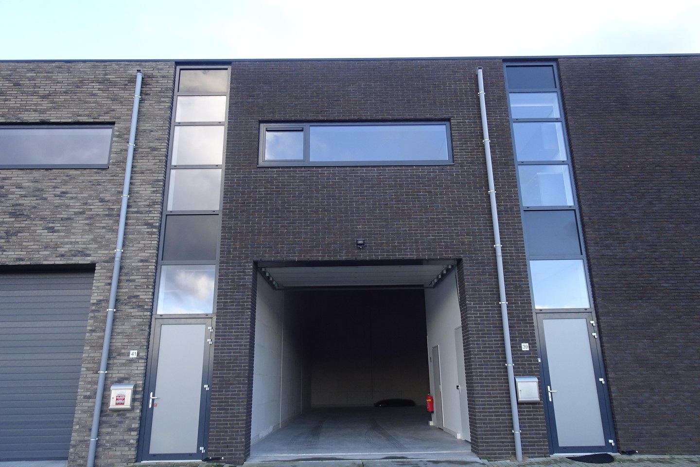 View photo 1 of Chemieweg 39