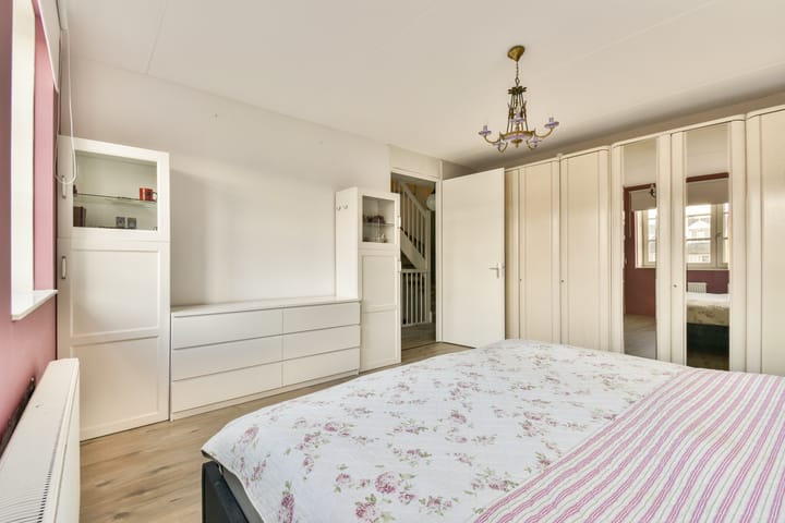 Foto 15 van Liselott Linsenhoffstraat 18