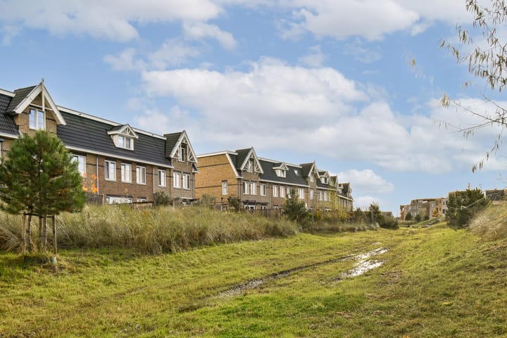 Foto 28 van Liselott Linsenhoffstraat 18