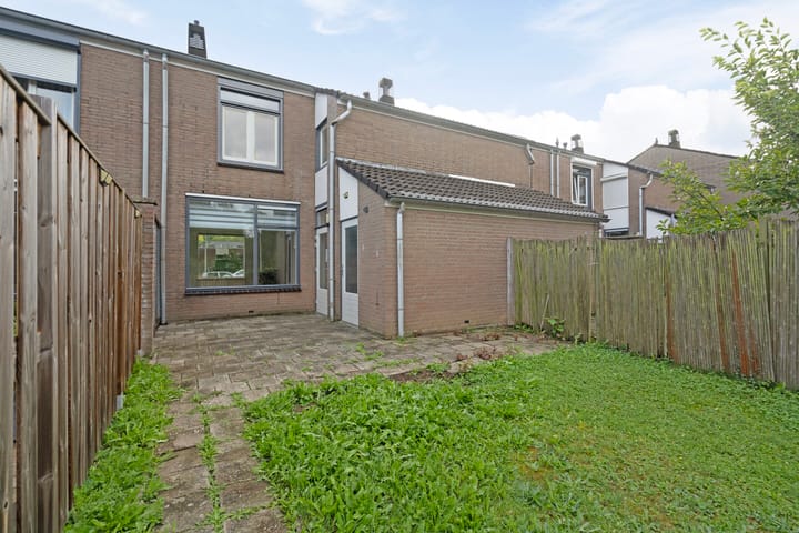 Foto 4 van Van Weerden Poelmanstraat 212