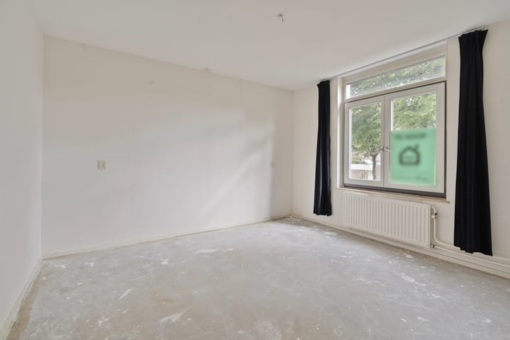 Foto 21 van Van Weerden Poelmanstraat 212