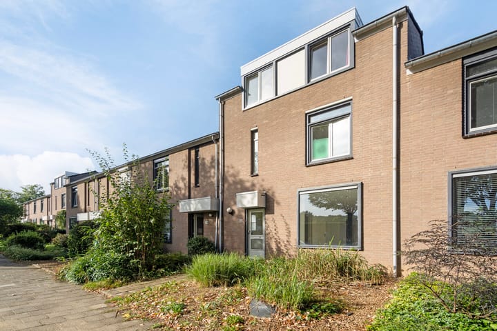 Foto 35 van Van Weerden Poelmanstraat 212