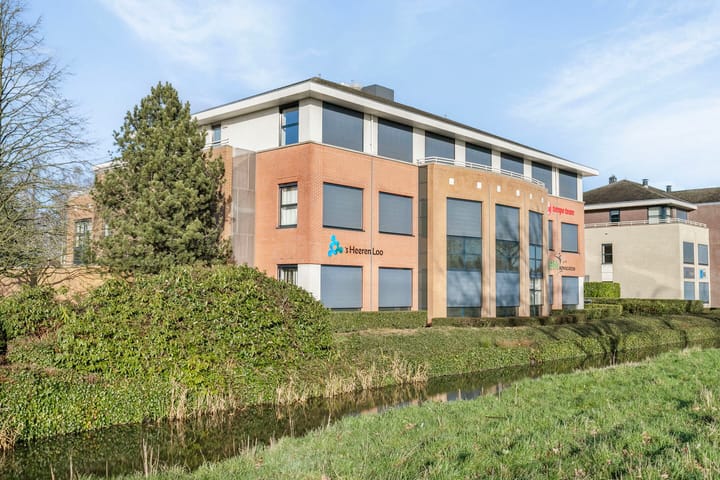 Van 't Hoffstraat 28