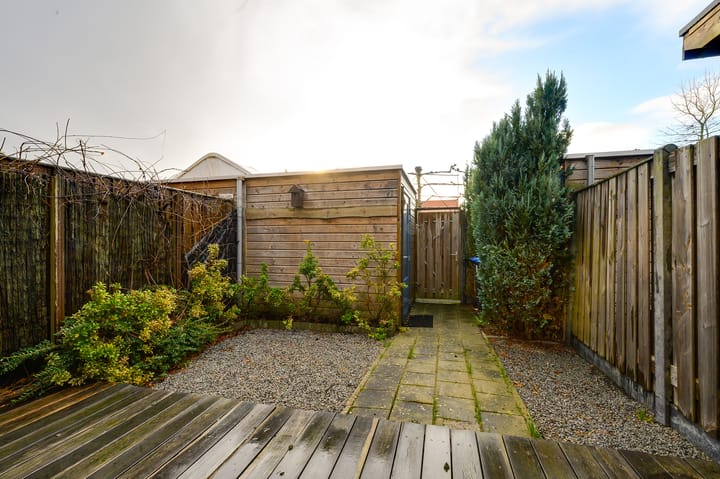 Photo 19 of Dr.Tjalmastraat 15