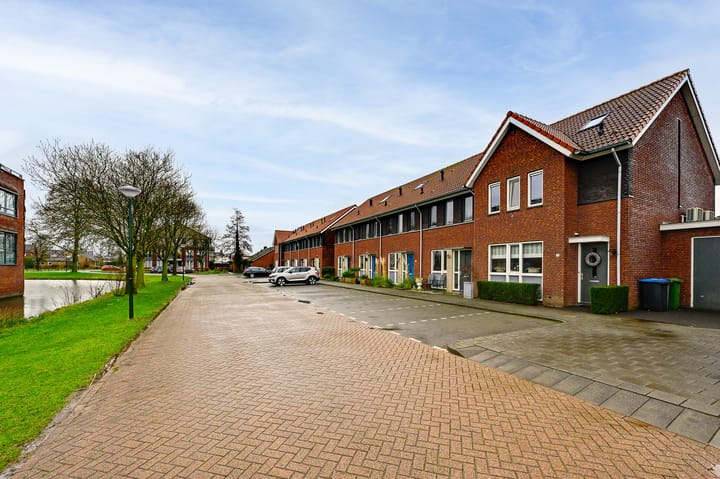 Photo 22 of Dr.Tjalmastraat 15