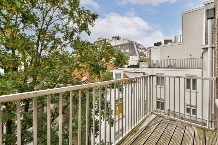 Photo 13 of Kerkstraat 66-C