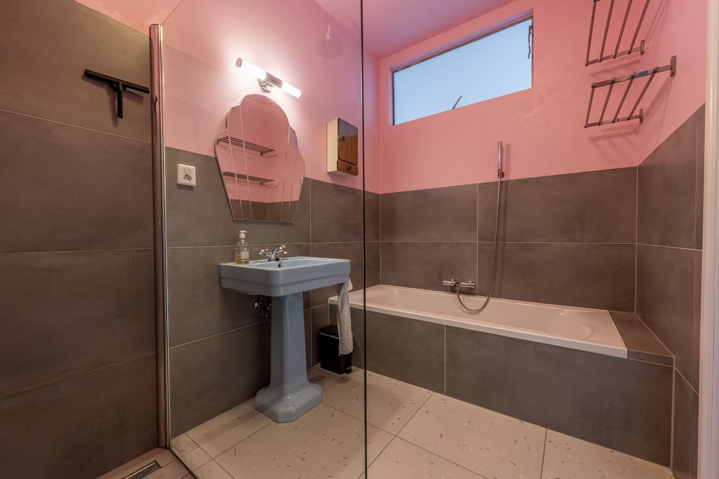 Foto 29 van Pieter de Hoochstraat 26-B