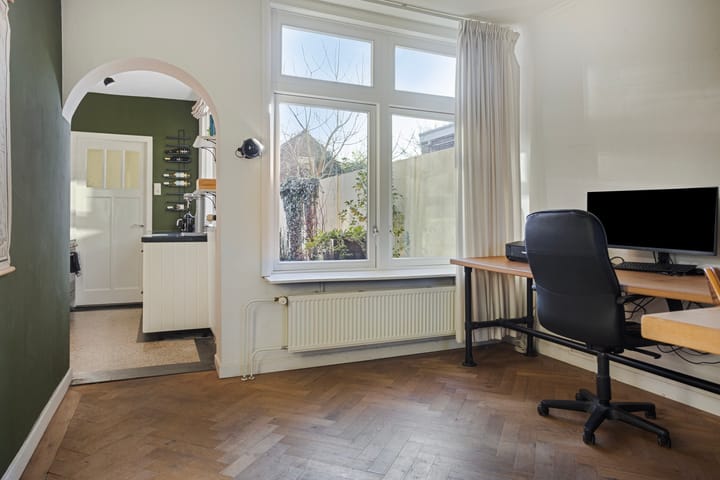 Foto 11 van Christinastraat 175