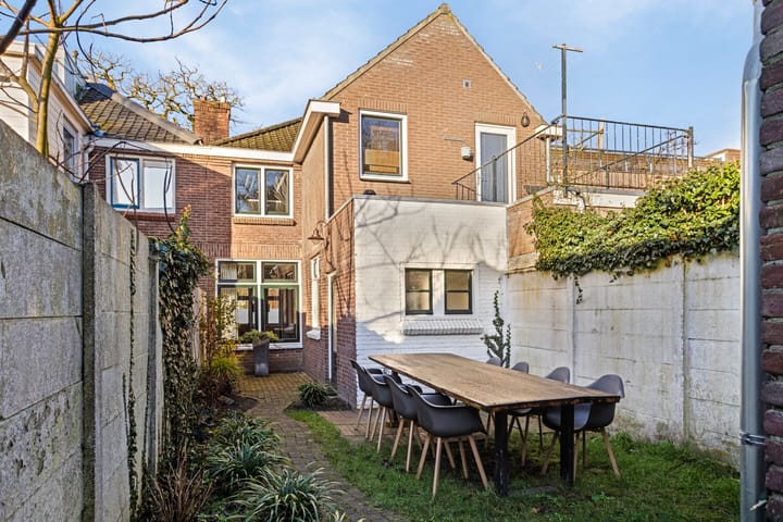 Foto 30 van Christinastraat 175