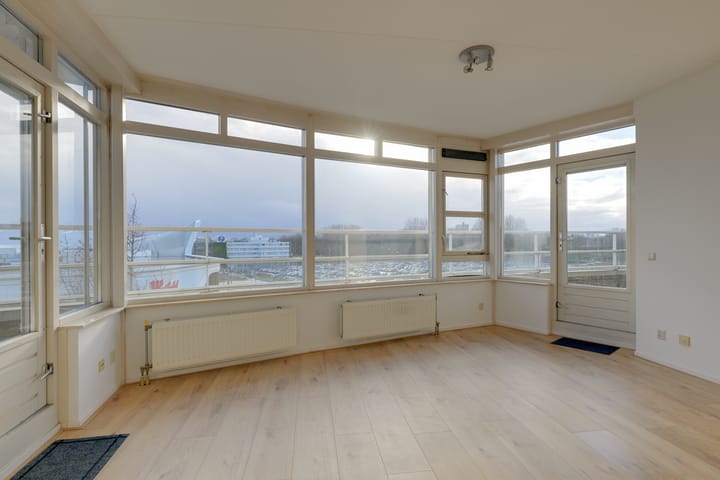 Foto 2 van Buizerdlaan 271