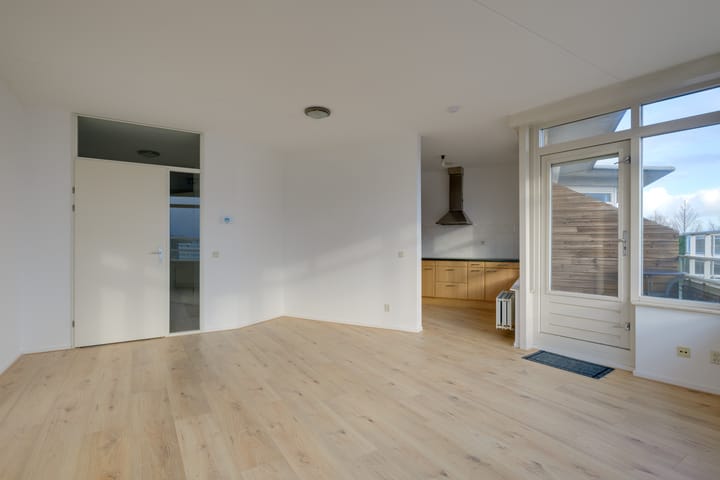 Foto 11 van Buizerdlaan 271