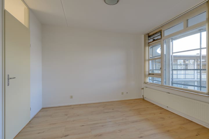 Foto 21 van Buizerdlaan 271