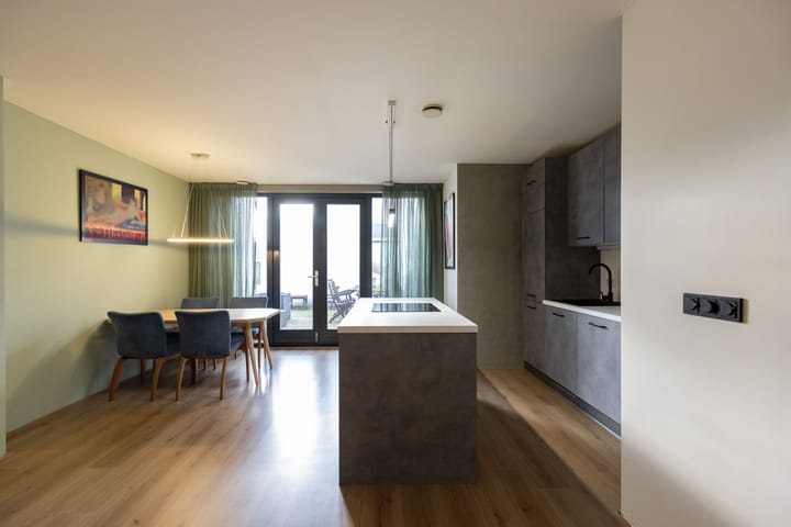 Foto 2 van Dorpsweg 31