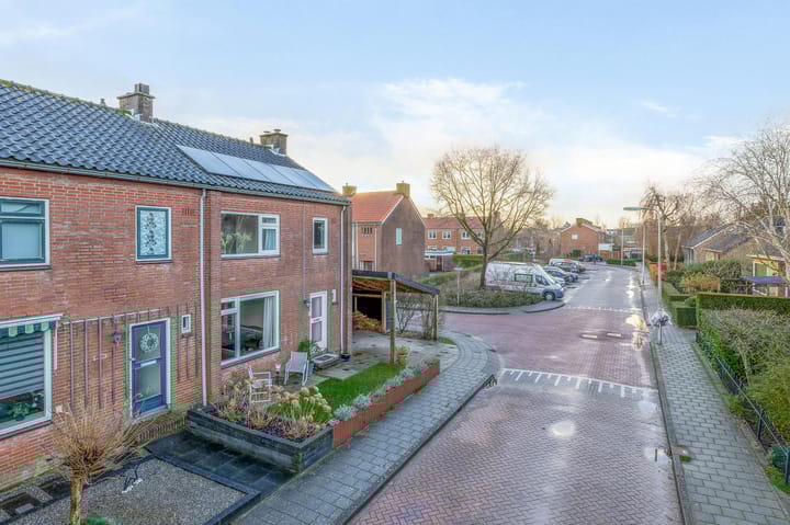 Foto 3 van Visserijstraat 1