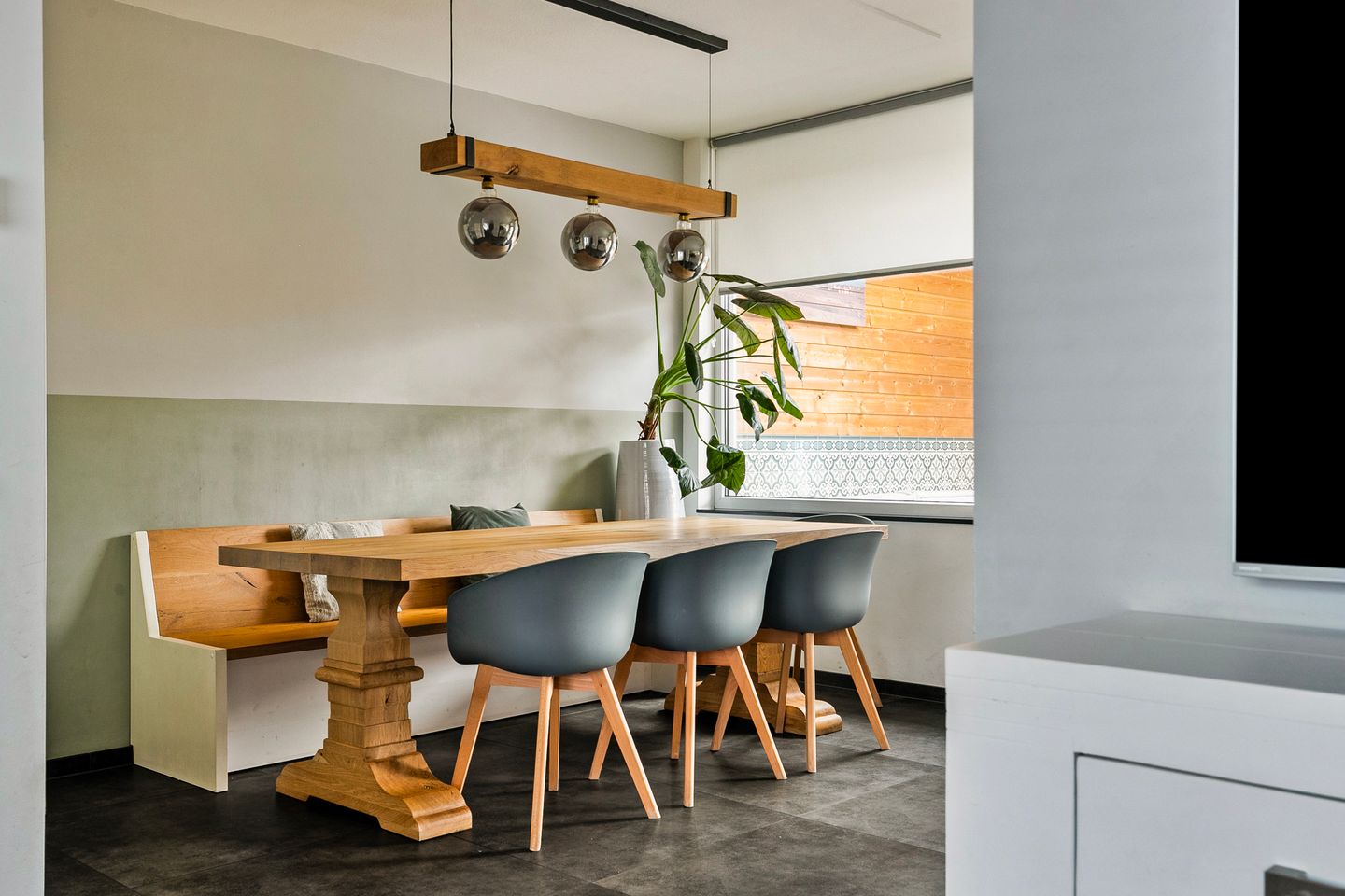 Photo 14 of Van Breestraat 142