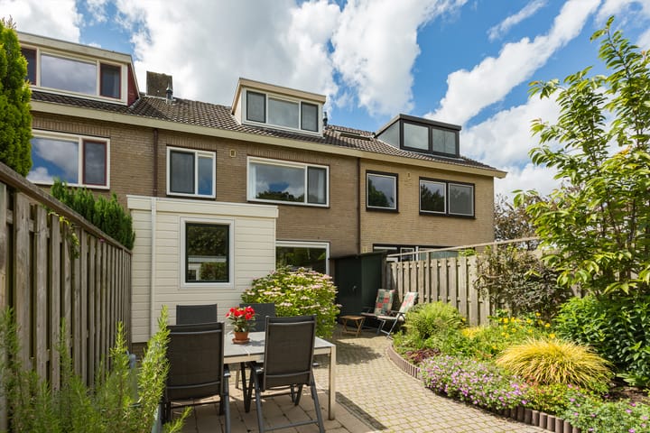 Foto 33 van Buizerdstraat 4