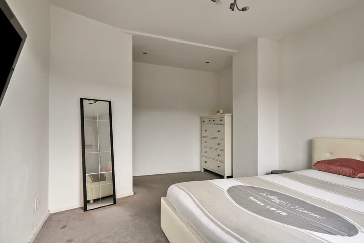 Foto 24 van Van Breestraat 142