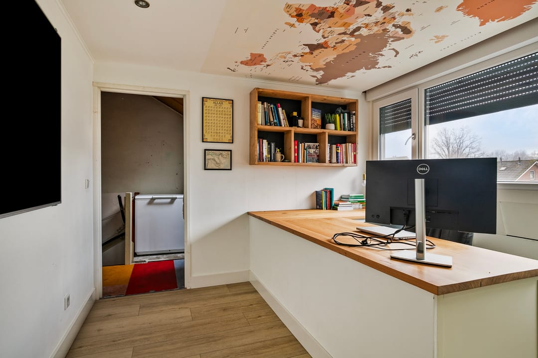 Photo 28 of Van Breestraat 142