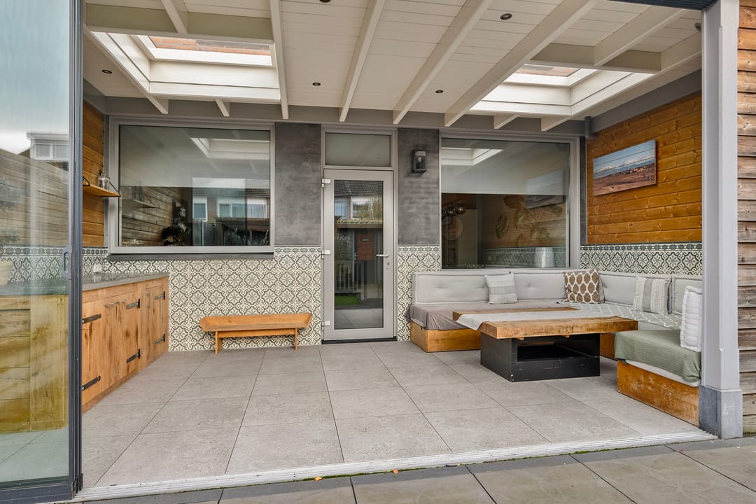 Photo 32 of Van Breestraat 142