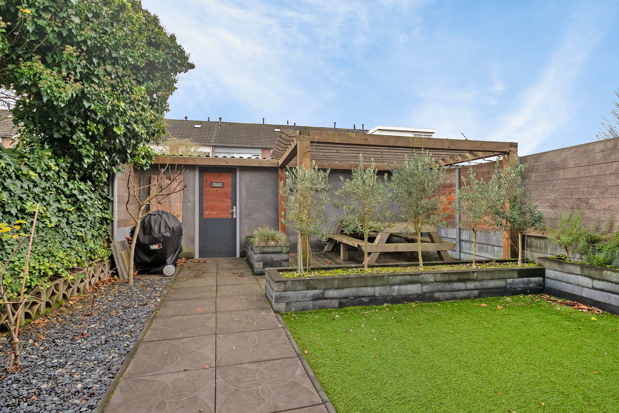 Photo 36 of Van Breestraat 142